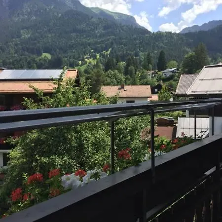 Haus Rotspitze *